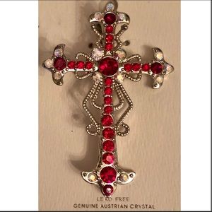 AUSTRIAN CRYSTAL MAGNETIC CLIP CROSS